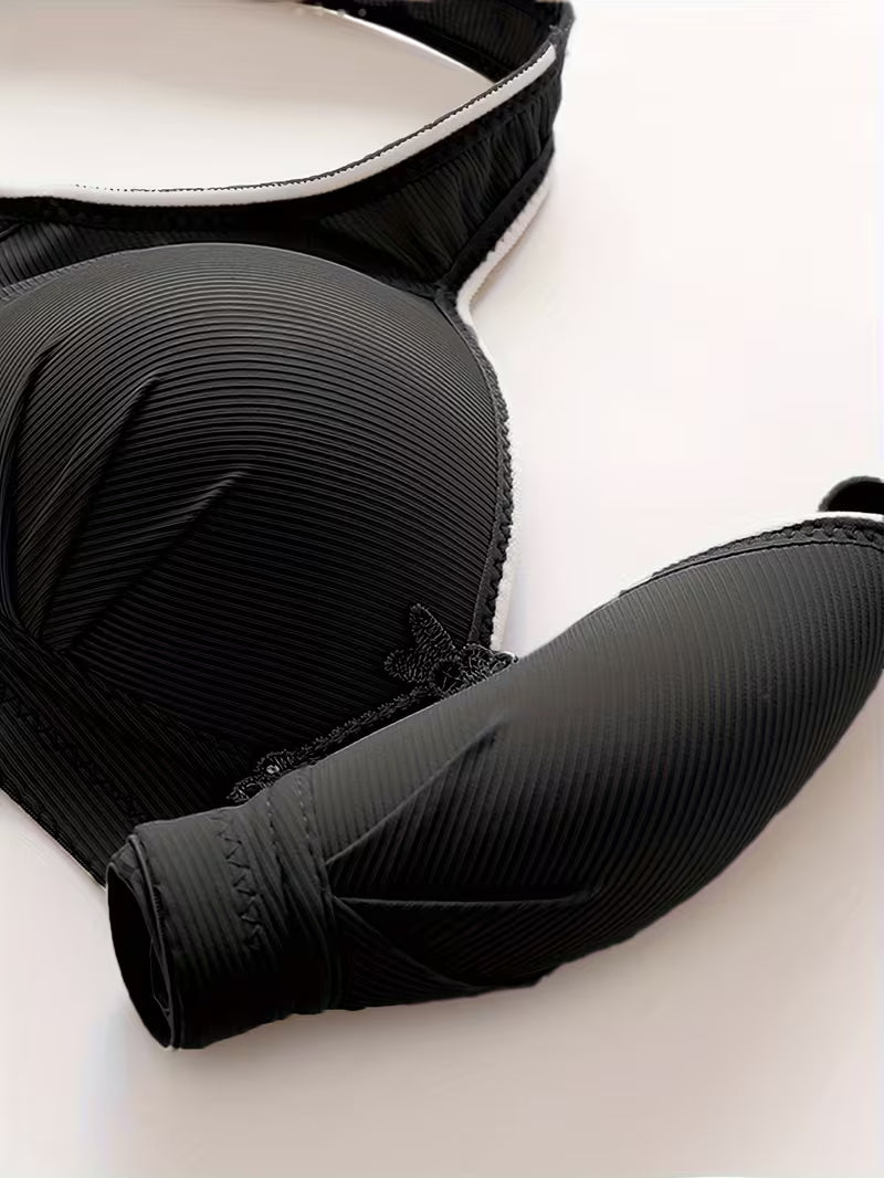 Anti-Sagging Wireless Push-Up Bra.