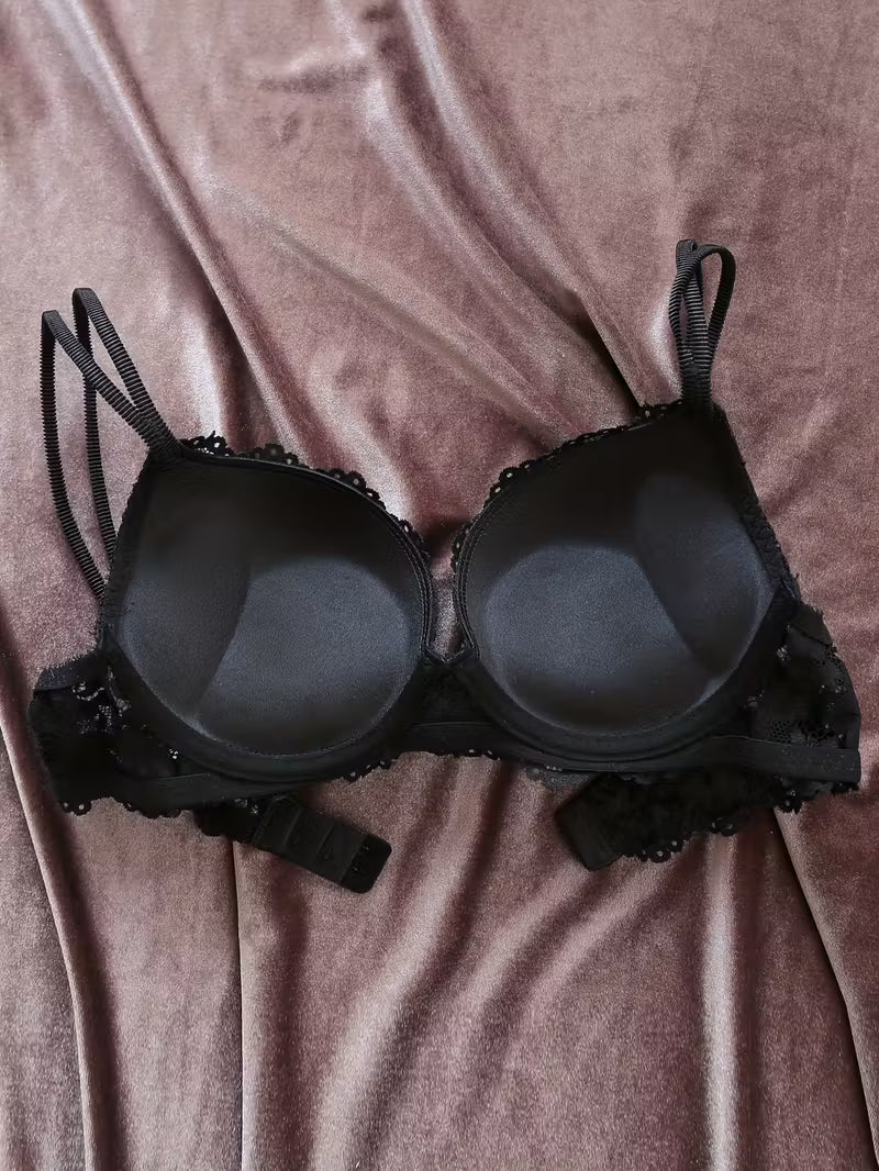 Classic Full-Cup Lace Bras.