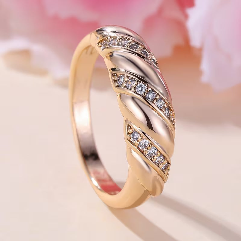 Dazzling Twisted Design with Zirconia Promise Rings.