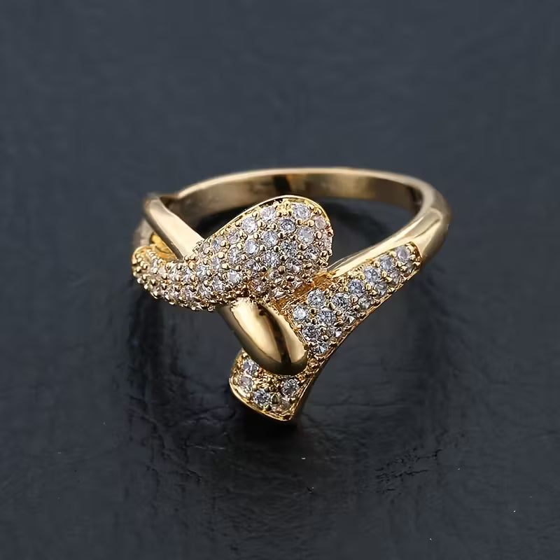 Fashionable Micro-Inlaid Zirconia Rings.