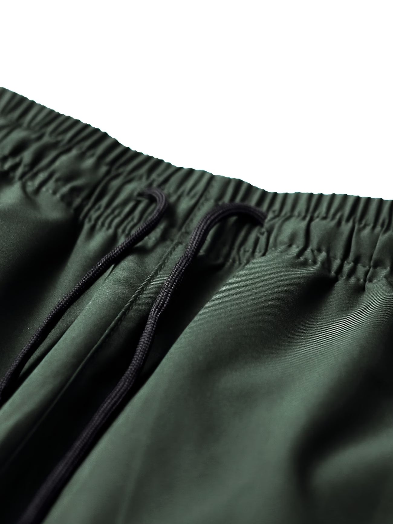 Multi-Pocket Straight-Leg Cargo Pant.
