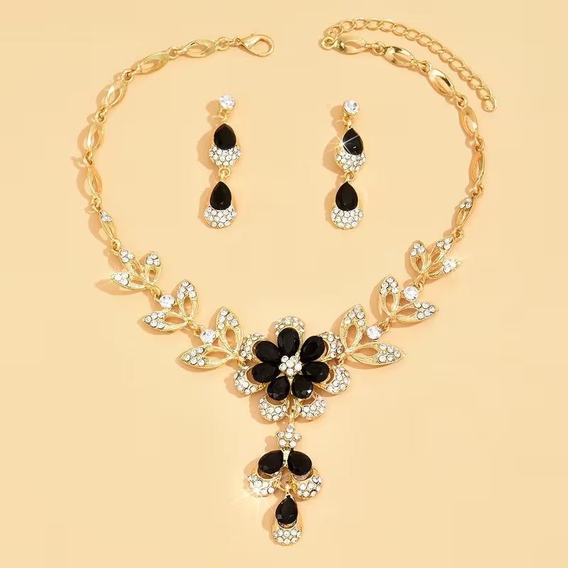 Retro Glamour Jewelry Set.