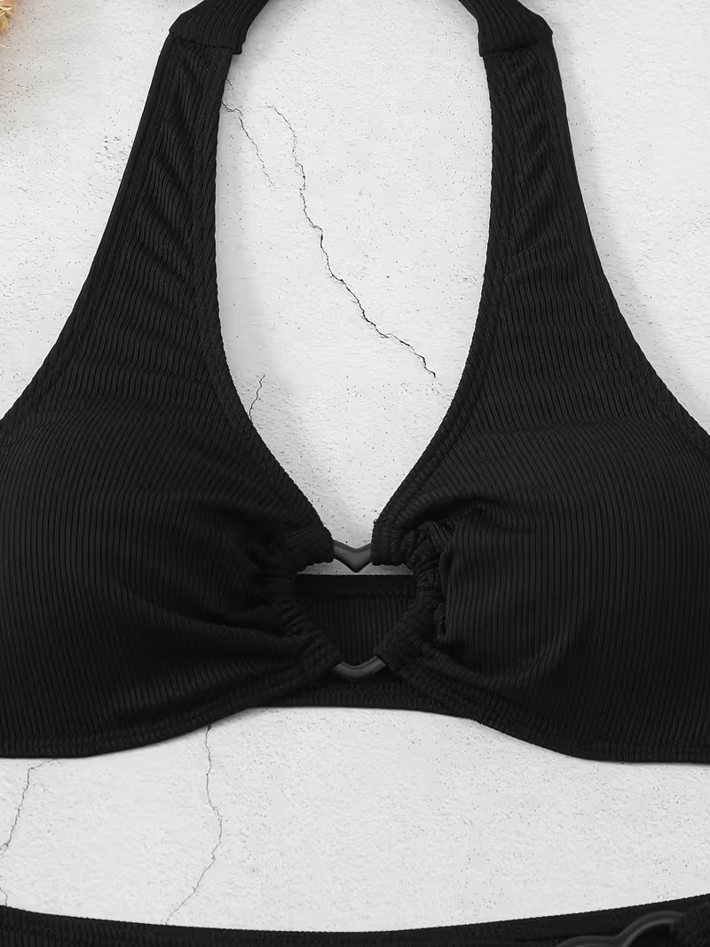 Sleek Solid-Color Two-Piece Bikini Set.