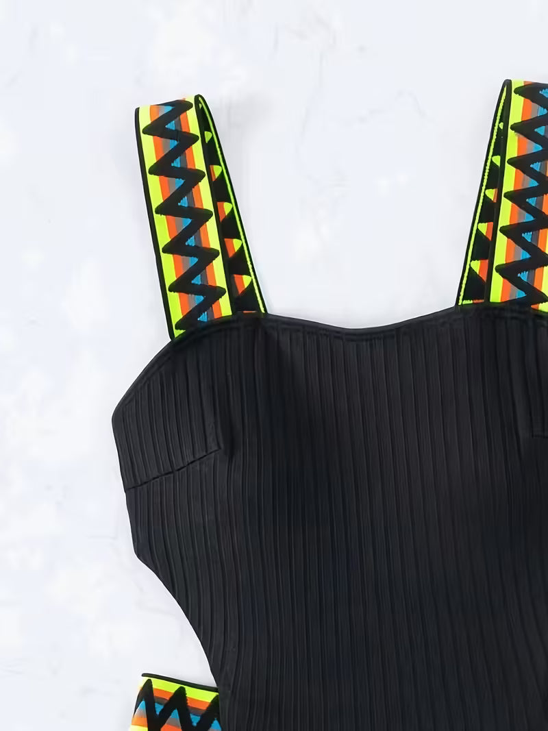 Zigzag Contrast Strap One-Piece Swimsuit.