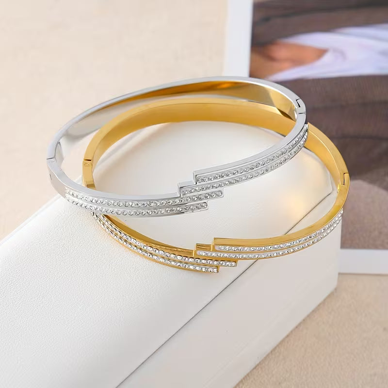 18K Gold Plated Claddagh Rhinestone Bracelet
