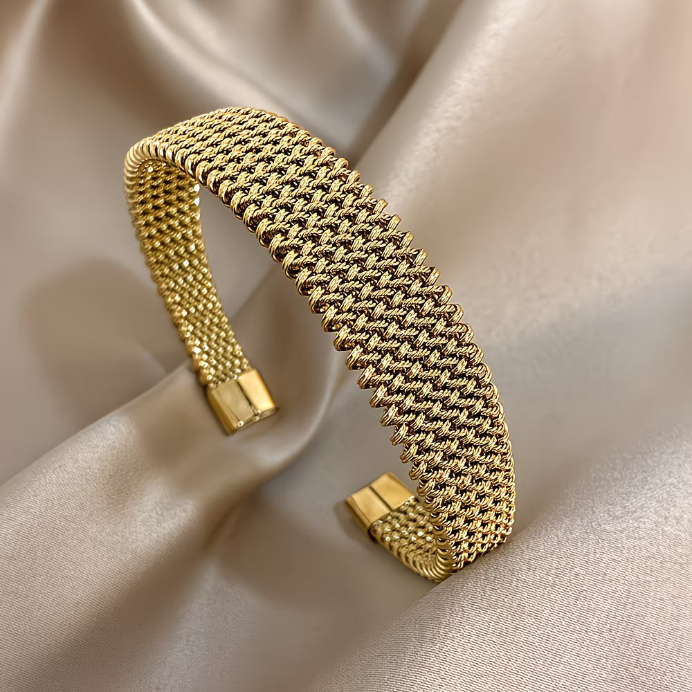18K Gold Plated Woven Chain Bracelet.