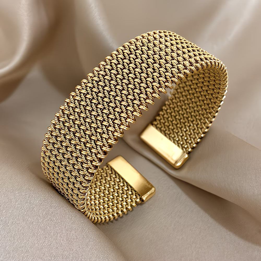 18K Gold Plated Woven Chain Bracelet.