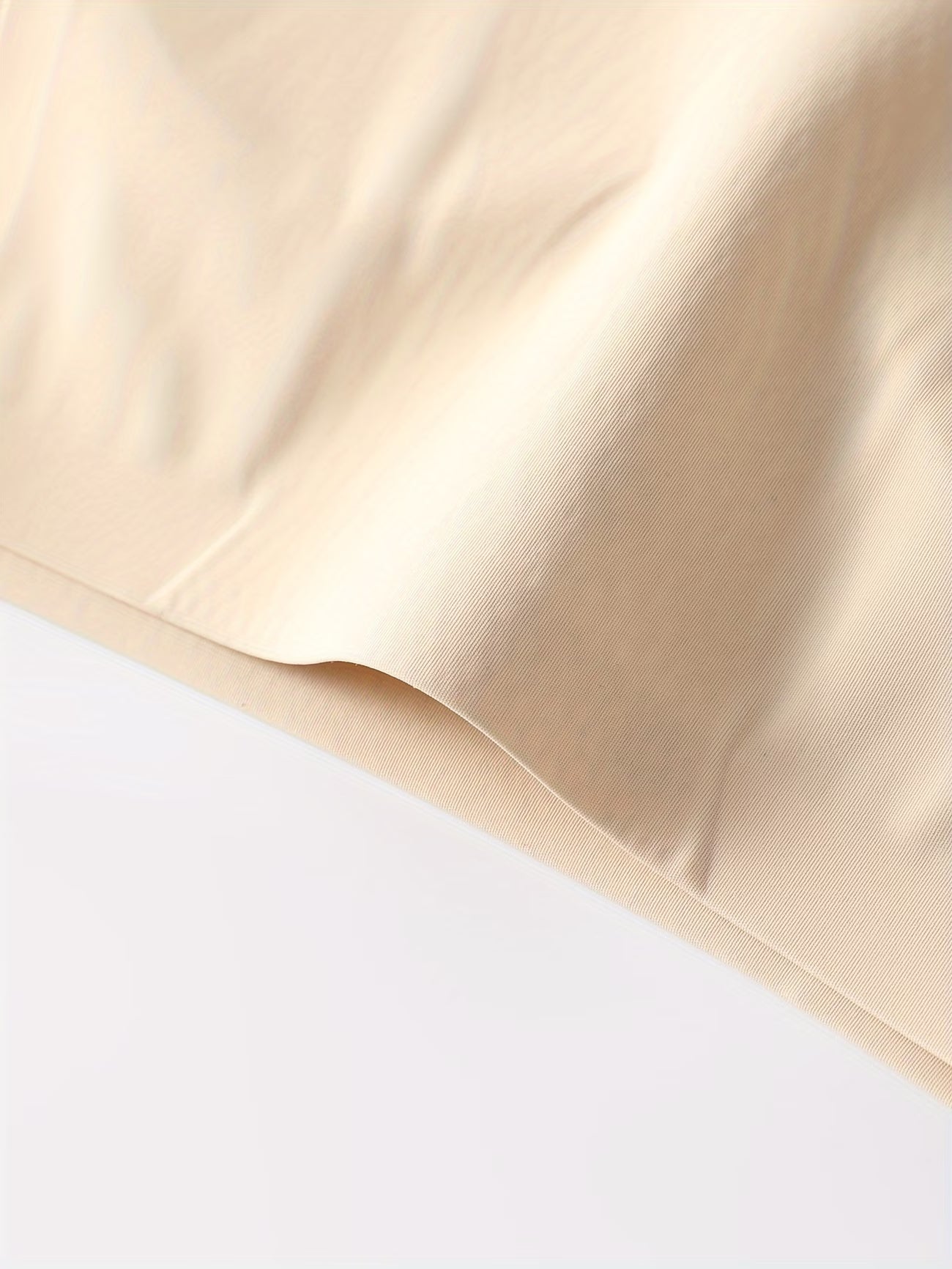 2-Piece Seamless Butt-Lifting Set.