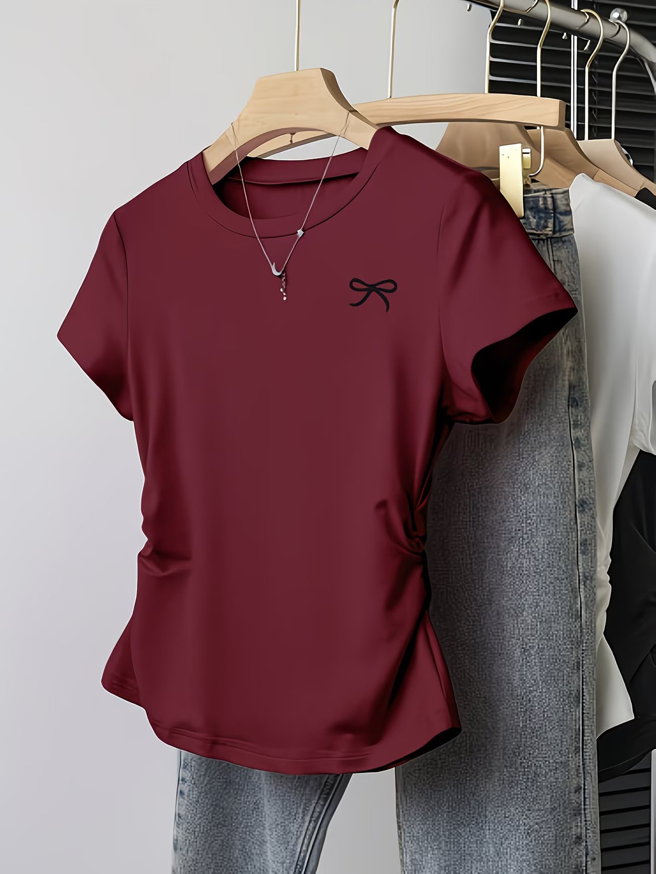 3-Pack Casual Bow-Print V-Neck Tees.