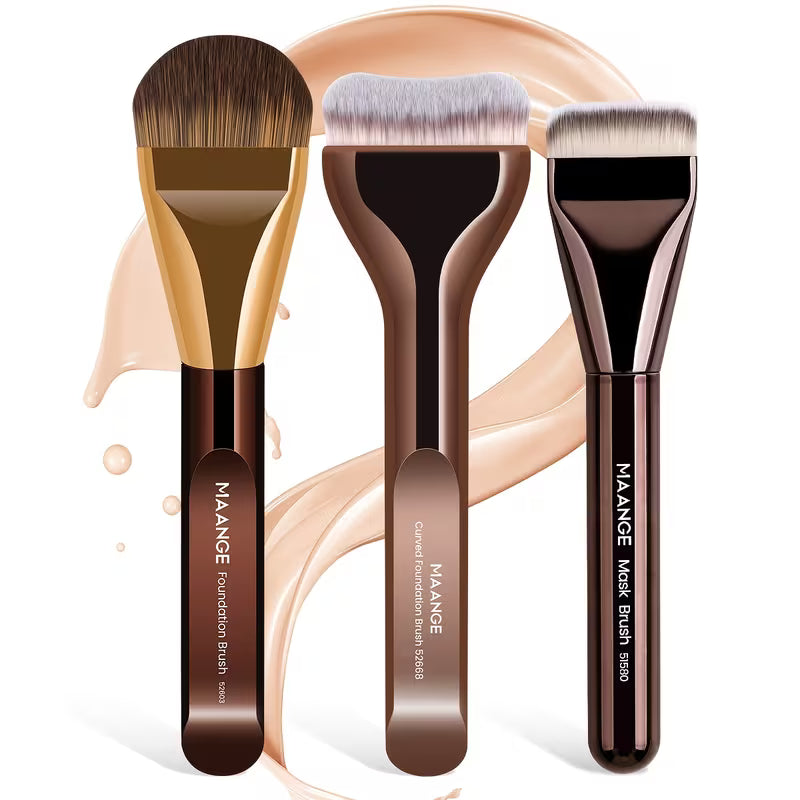 3-Piece Essential Foundation & Kabuki Set.