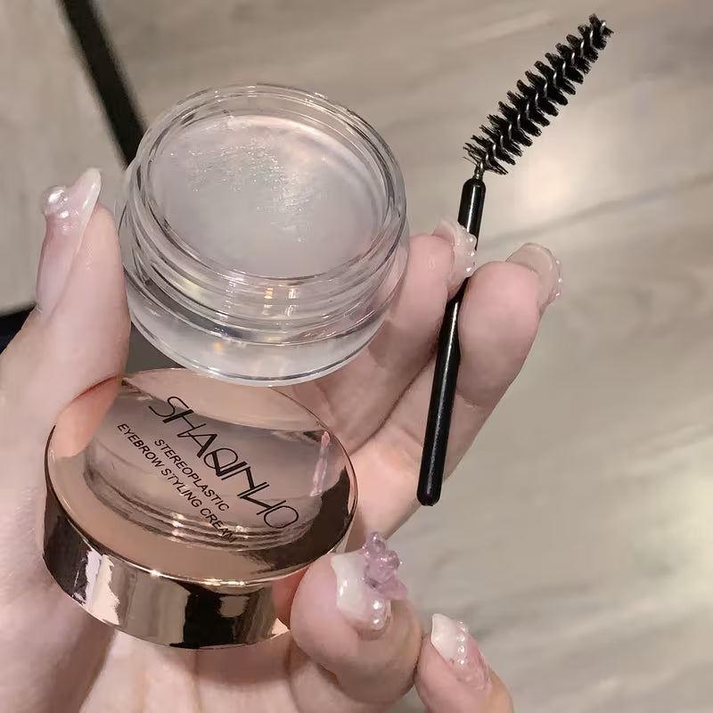 3D Wild Brow Styling Gel – 24hr Sculpt & Hold.
