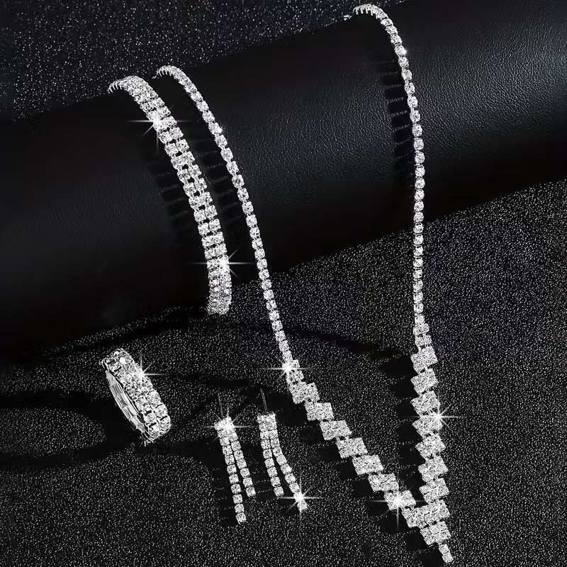 4PC Minimalist V-Shape Jewelry Set