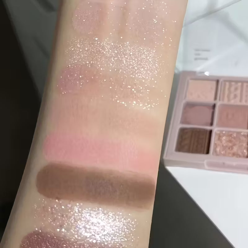 9-Color Pink & Knit Violet Eyeshadow Palette.