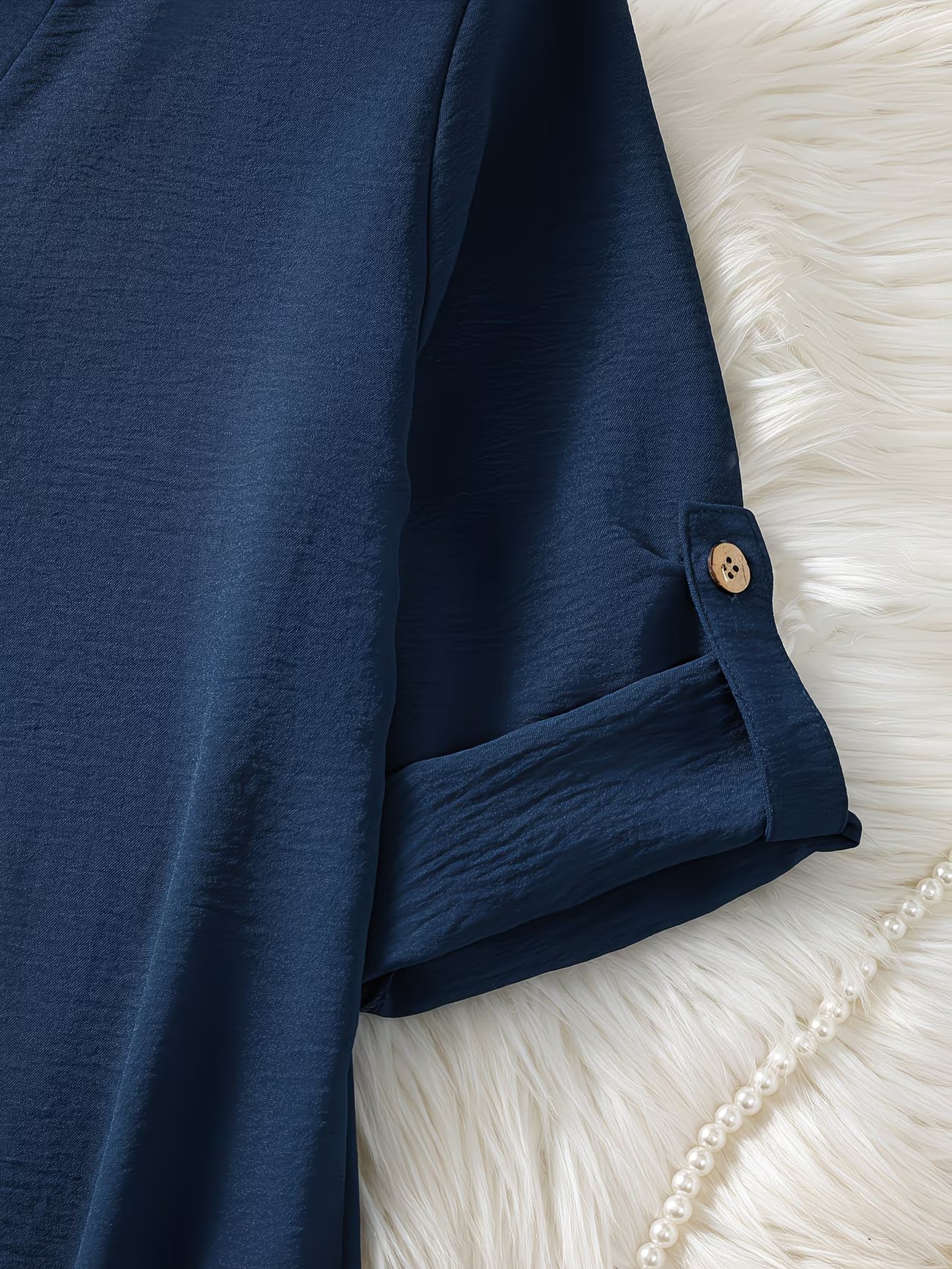 Boat-Neck Elegant Short-Sleeve Shirt.