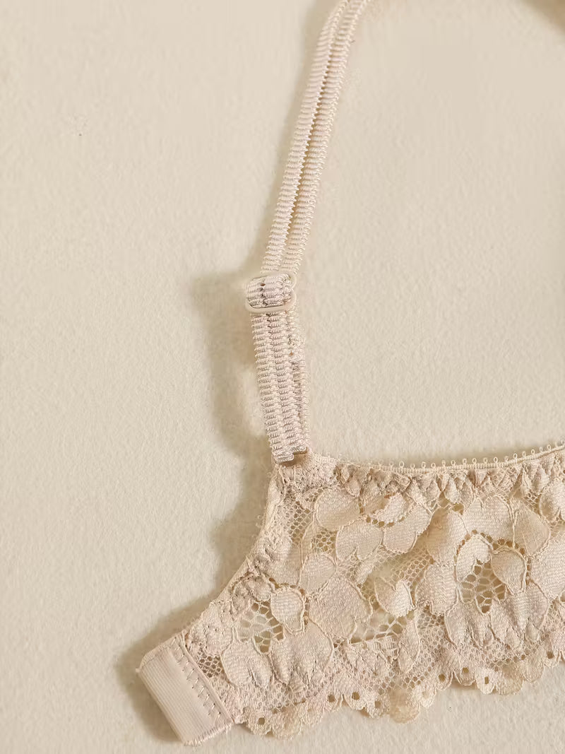 Classic Full-Cup Lace Bras.