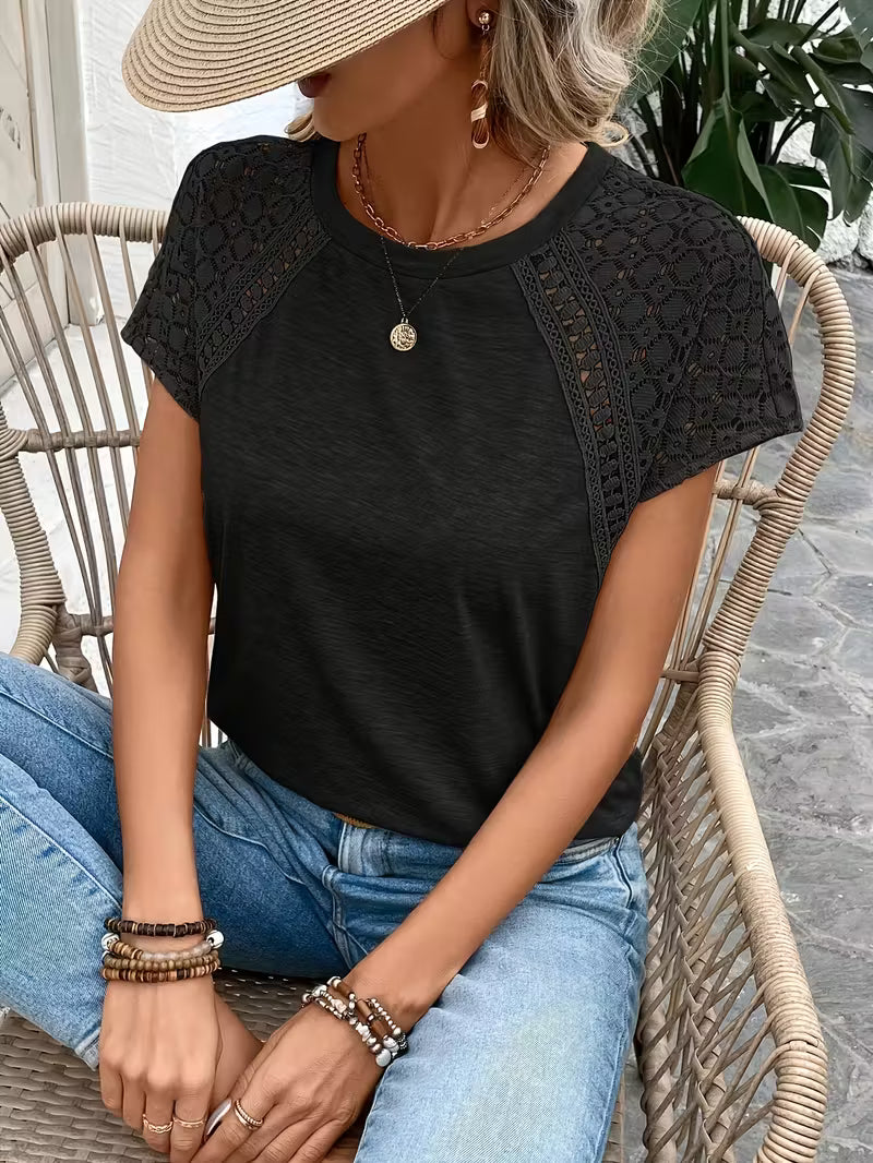 Color-Block Lace Sleeve T-shirt.