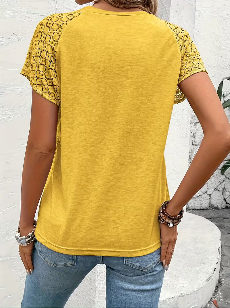 Color-Block Lace Sleeve T-shirt.