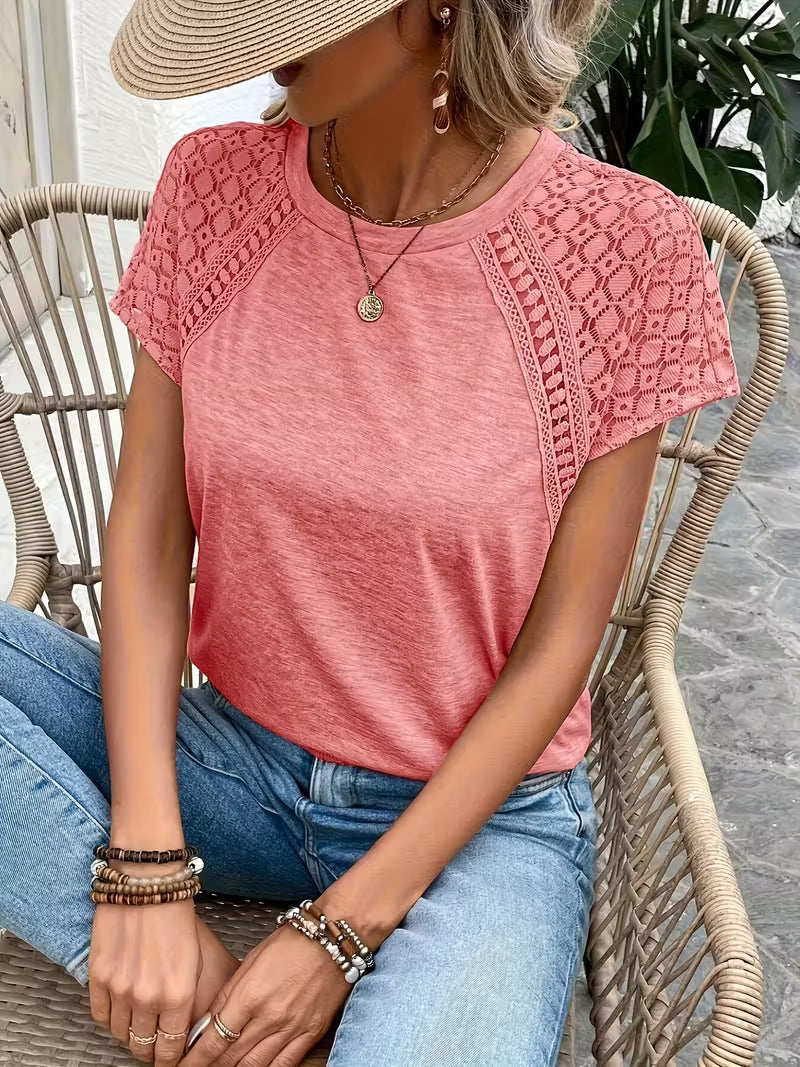 Color-Block Lace Sleeve T-shirt.