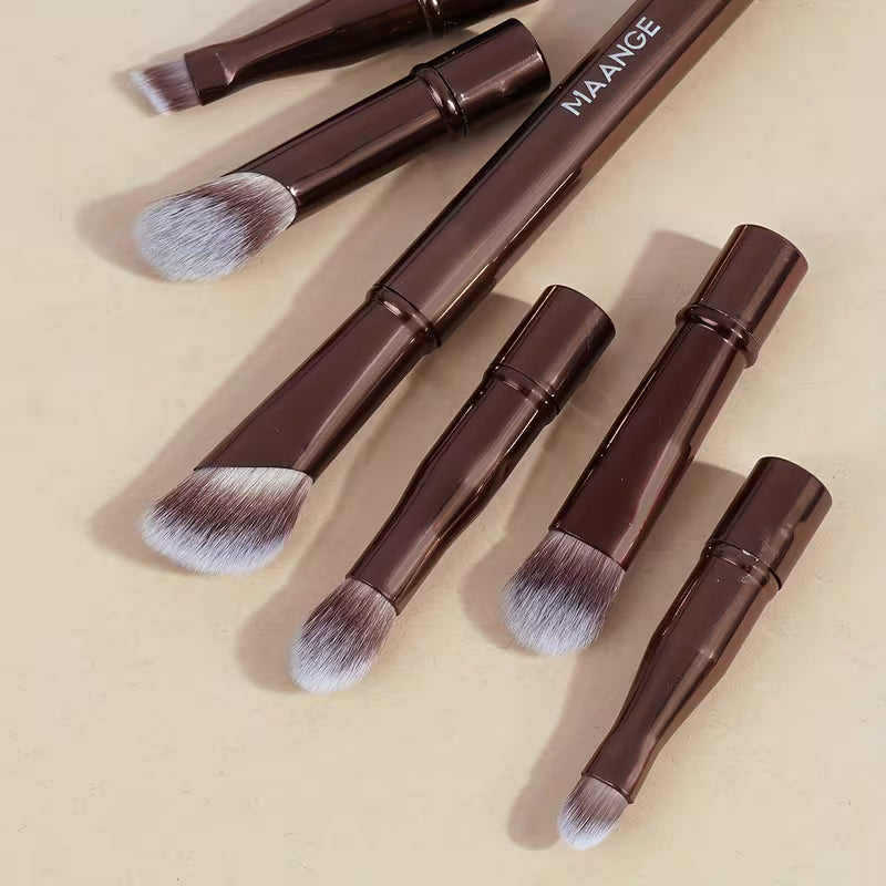 Detachable Professional Eye Brush Set & Travel Case.