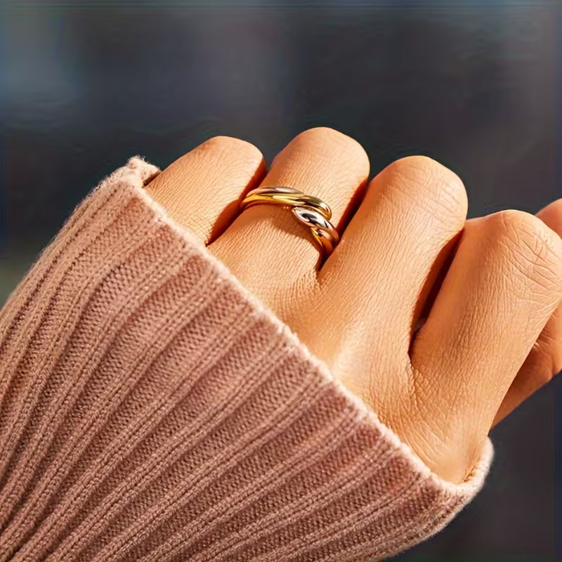Dual-Tone Wave Geometric Transformable Stacking Rings.
