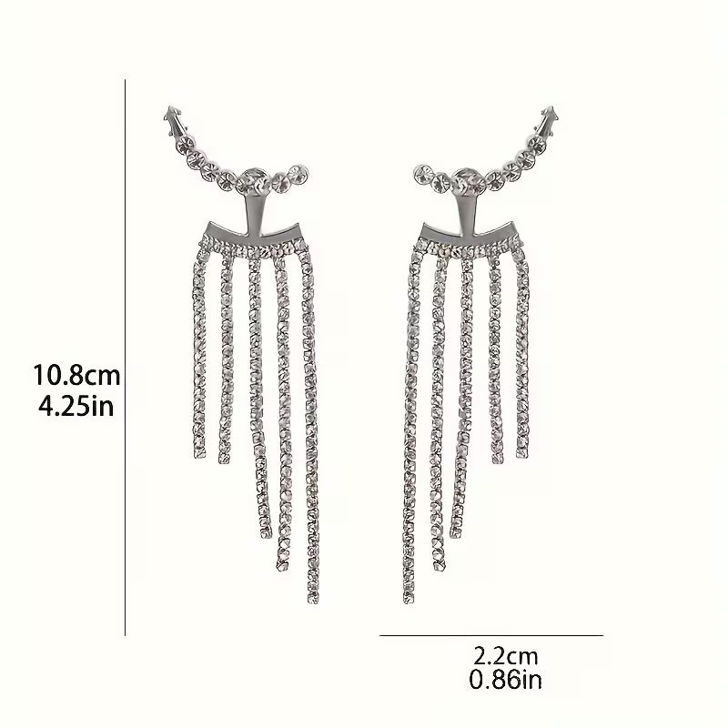 Elegant Geometric Front-and-Back Chain Earrings.