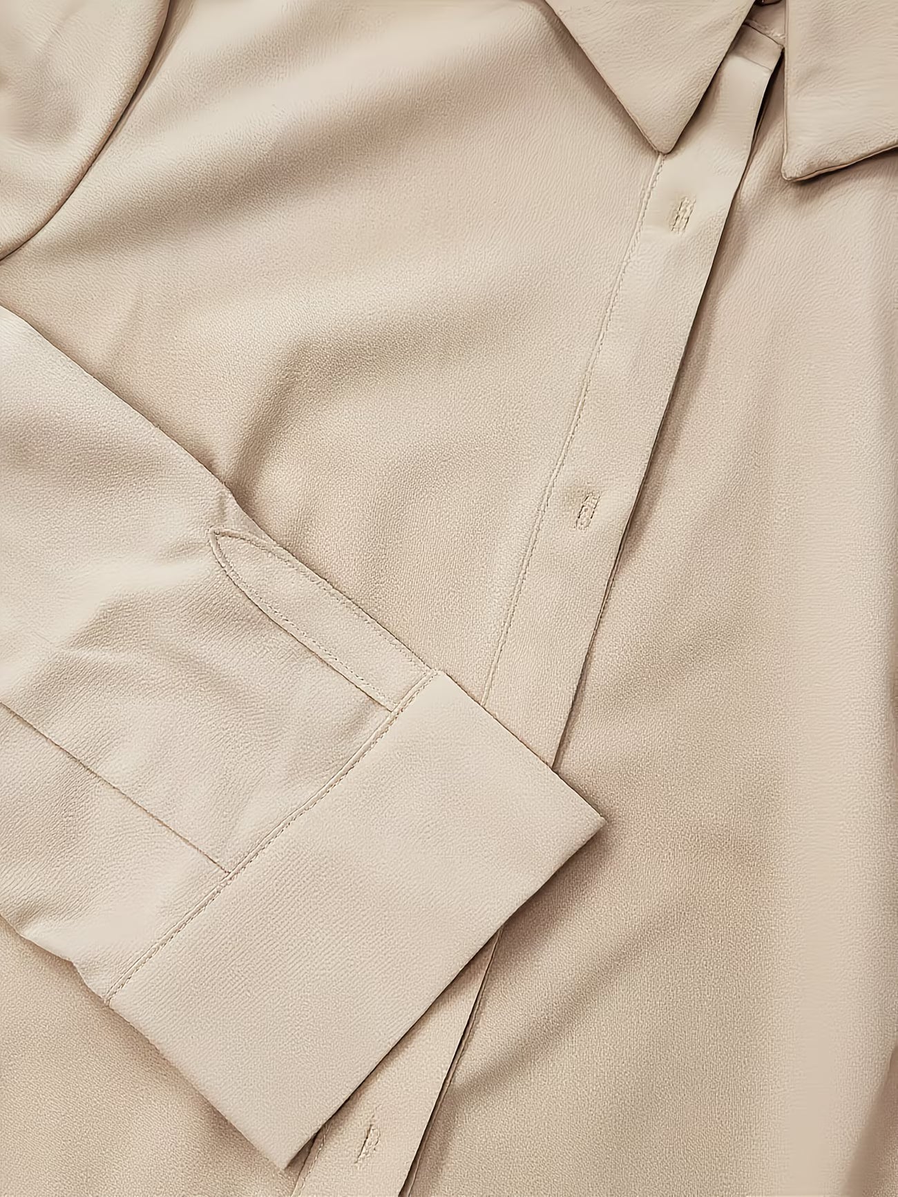 Elegant Long Sleeve Button-Front Office Shirt.