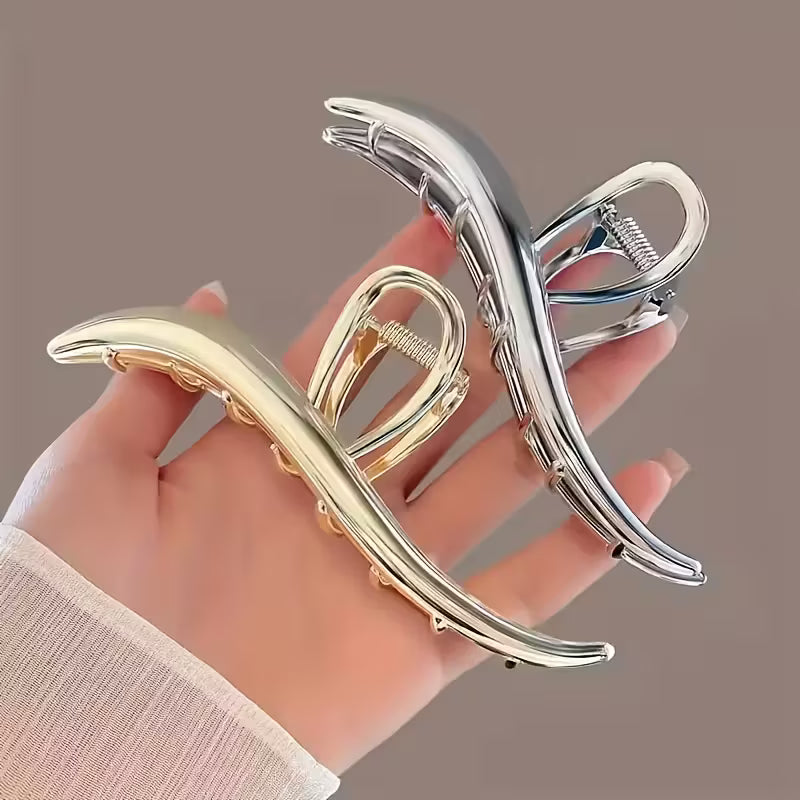 2 Pcs Elegant Metal Shark Claw Set.