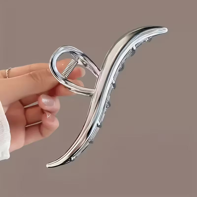 2 Pcs Elegant Metal Shark Claw Set.
