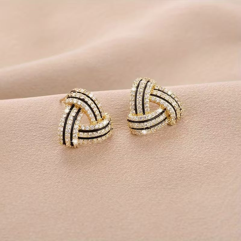 Elegant Rhinestone Triangular Geometric Sparkle.