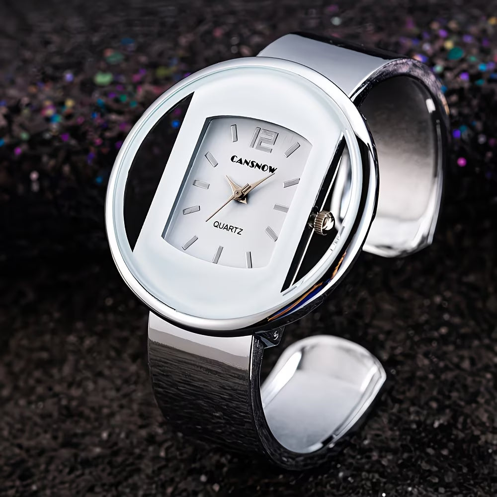 Elegant Round Analog Bracelet Watch for Women.