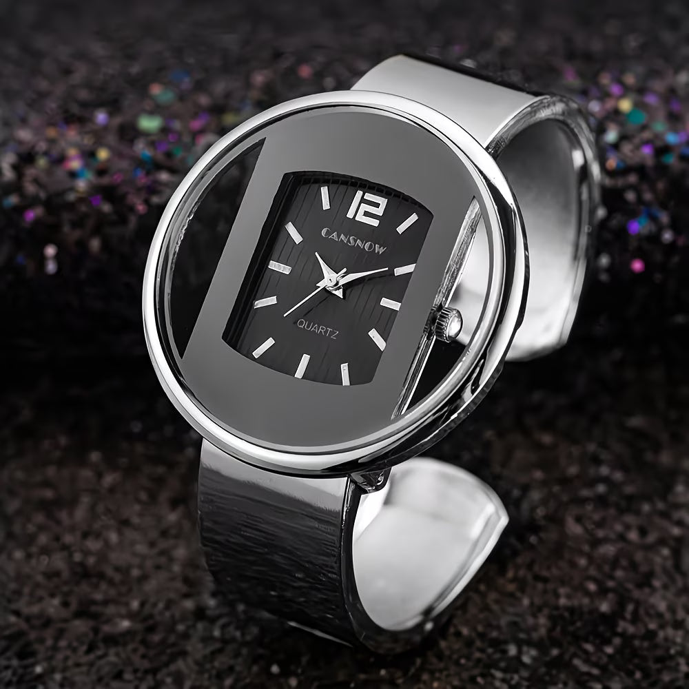Elegant Round Analog Bracelet Watch for Women.