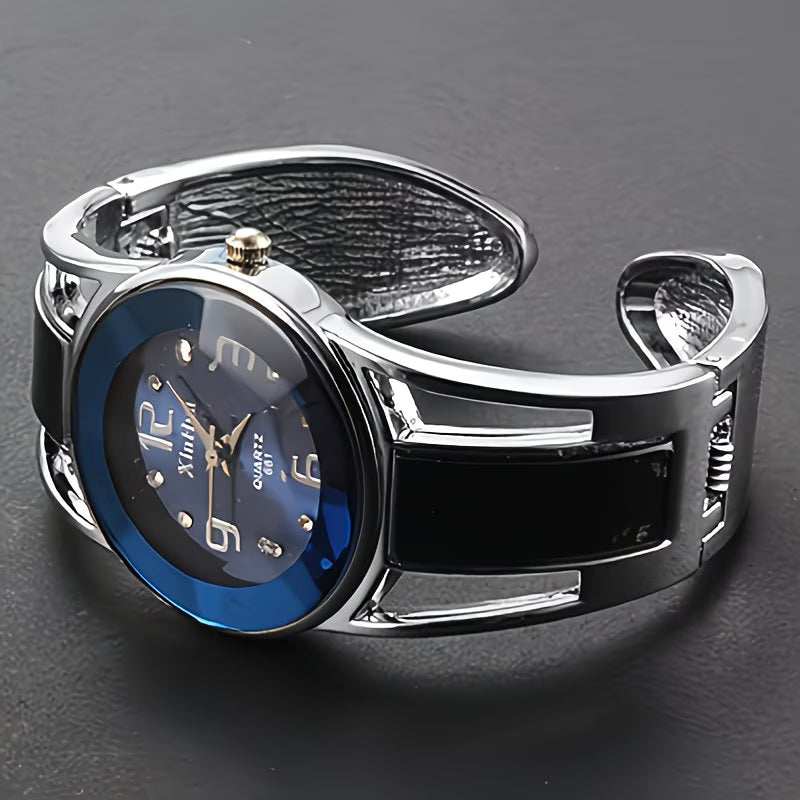 Elegant Round Analog Trendy Women’s Luxury Bracelet Watch.
