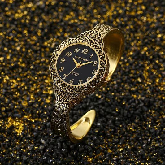 Elegant Vintage-Inspired Women's Quartz Bracelet Watch.