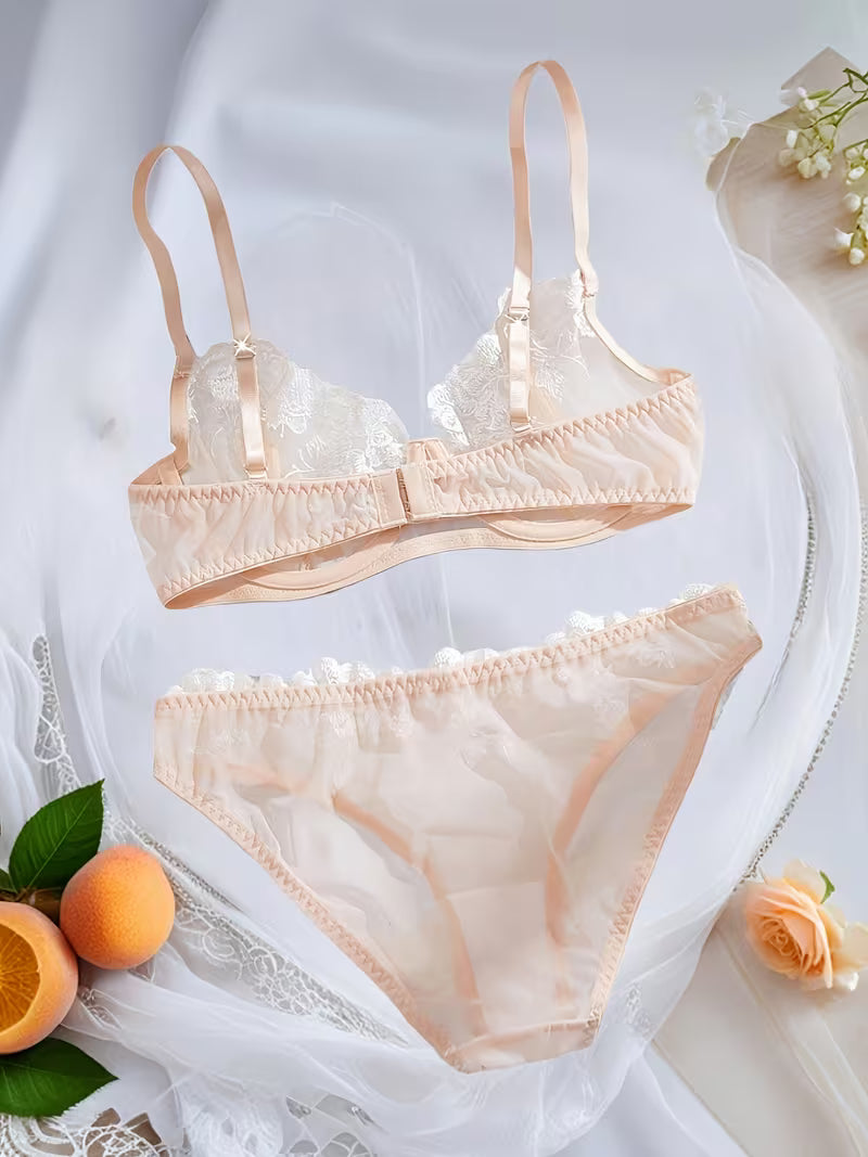 Elegant Full-coverage Underwear Suit.
