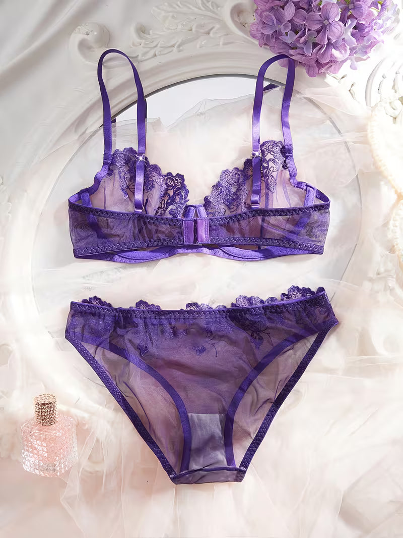 Elegant Full-coverage Underwear Suit.