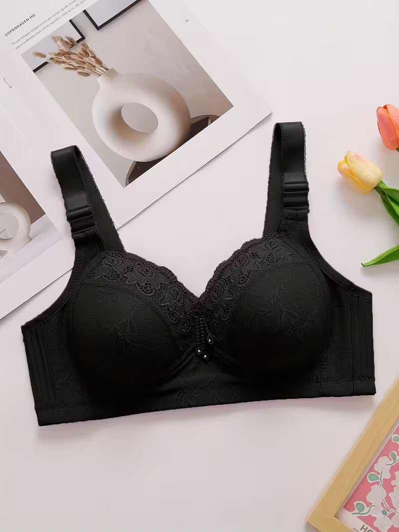 Elegant Lace Push-Up Bra.