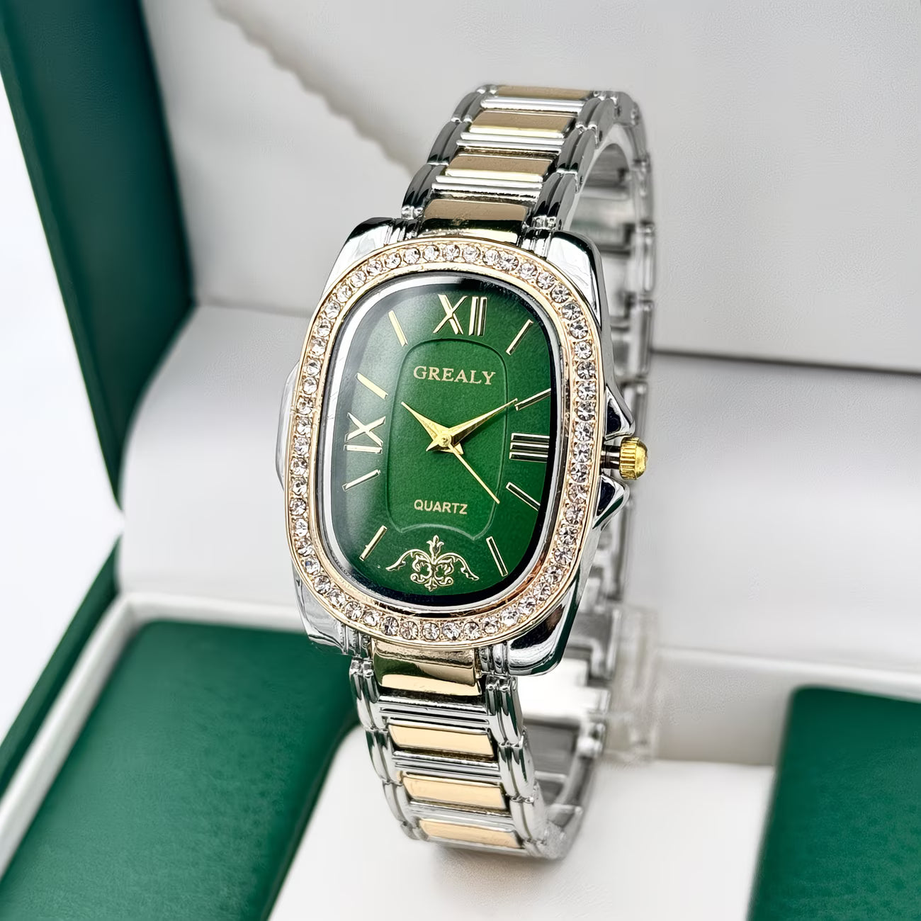 Elegant Oval Dress Watch for Women.