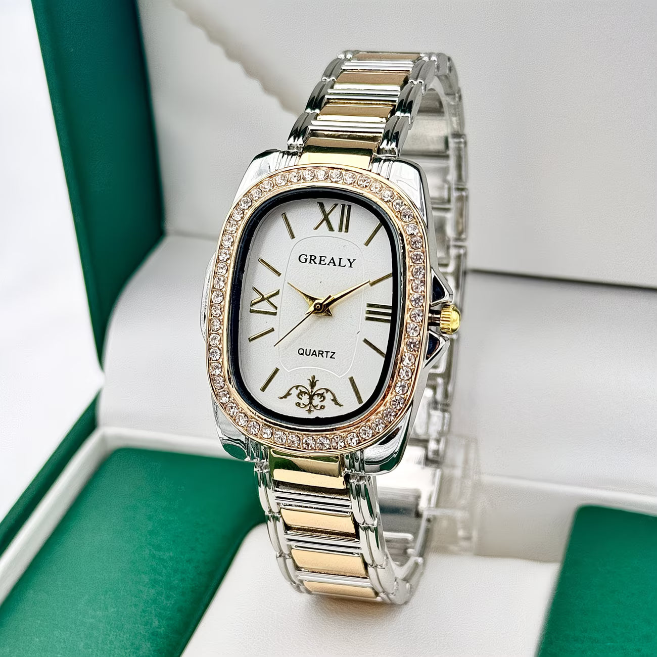 Elegant Oval Dress Watch for Women.
