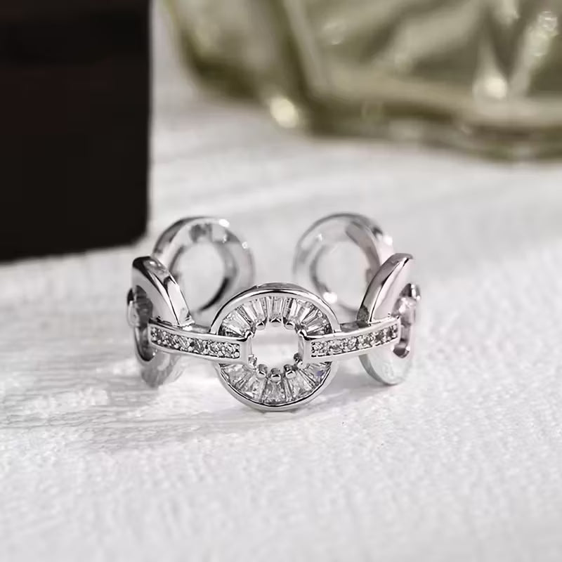 Exquisite and Luxurious Circular Ring with Adjustable Size Rings.