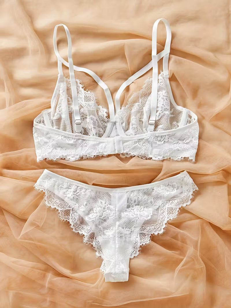Eyelash Lace & Strapping Set.