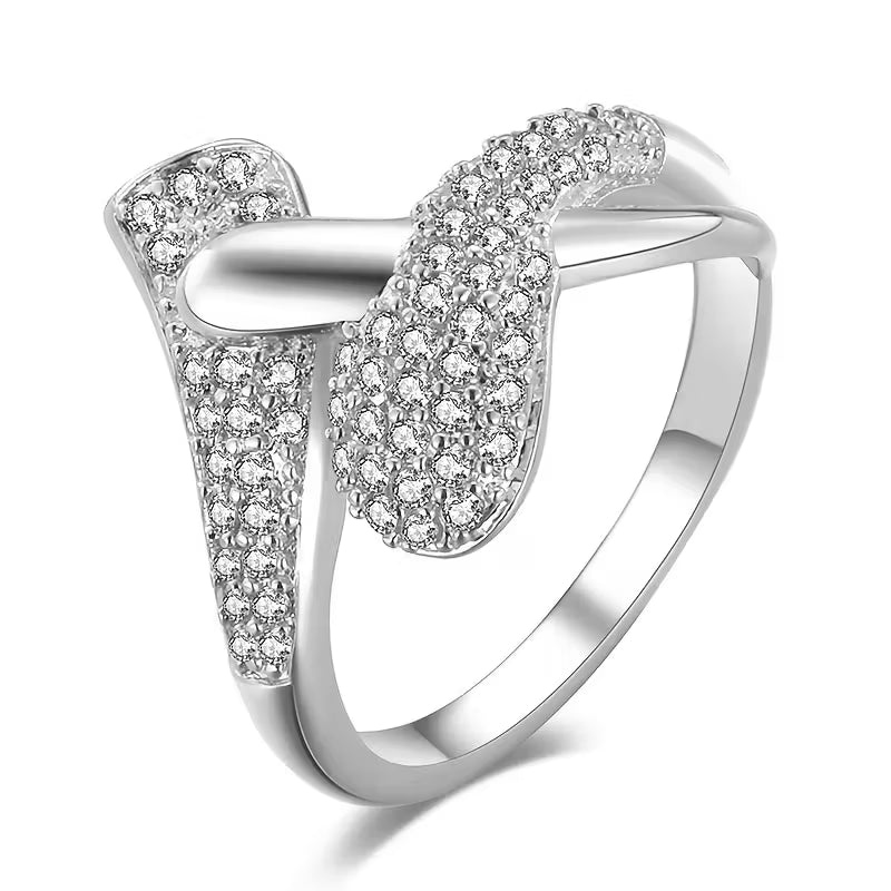 Fashionable Micro-Inlaid Zirconia Rings.