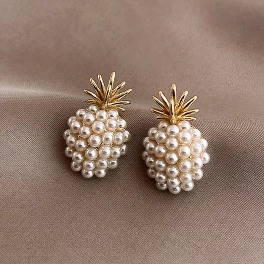 Fashionable and Creative Exquisite Pineapple Earrings.