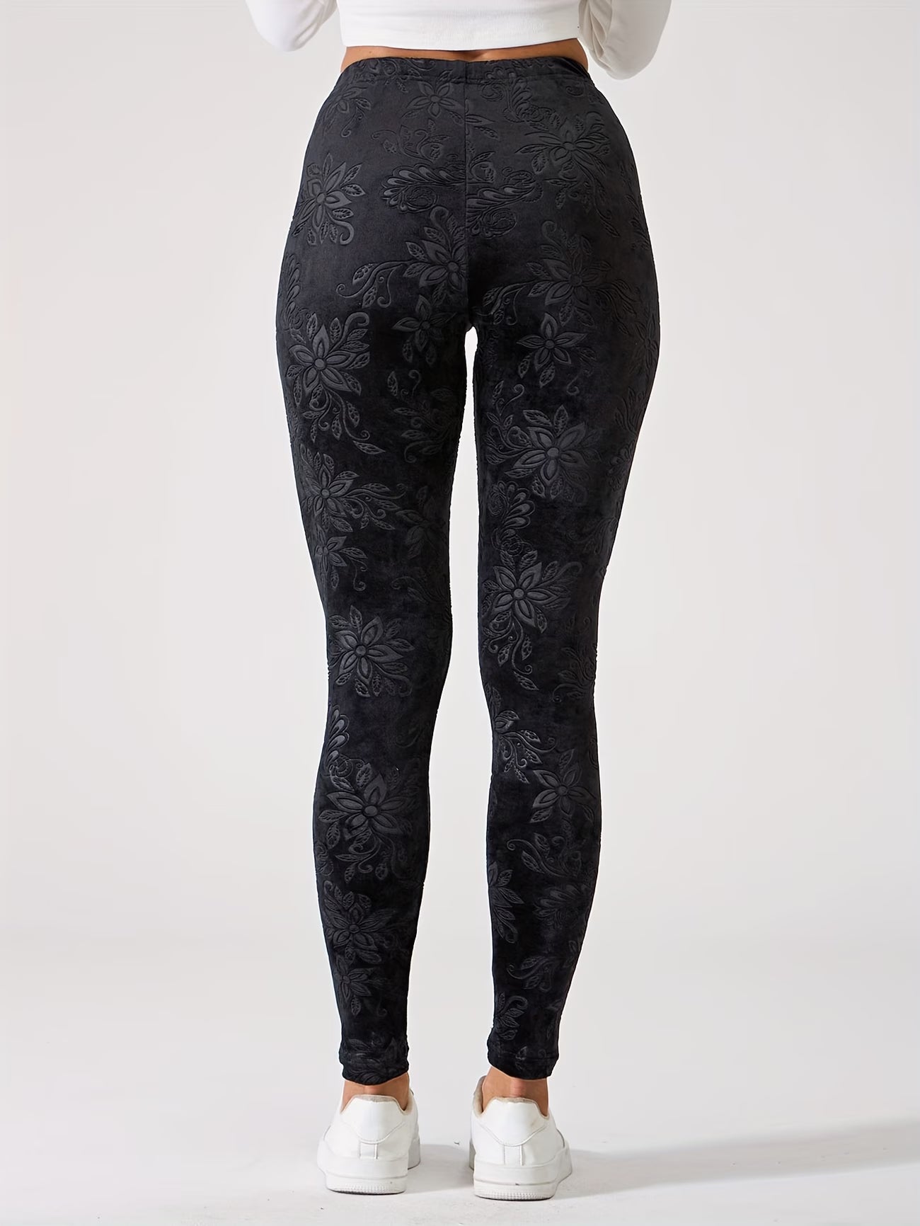 Floral Jacquard Embossed Leggings.