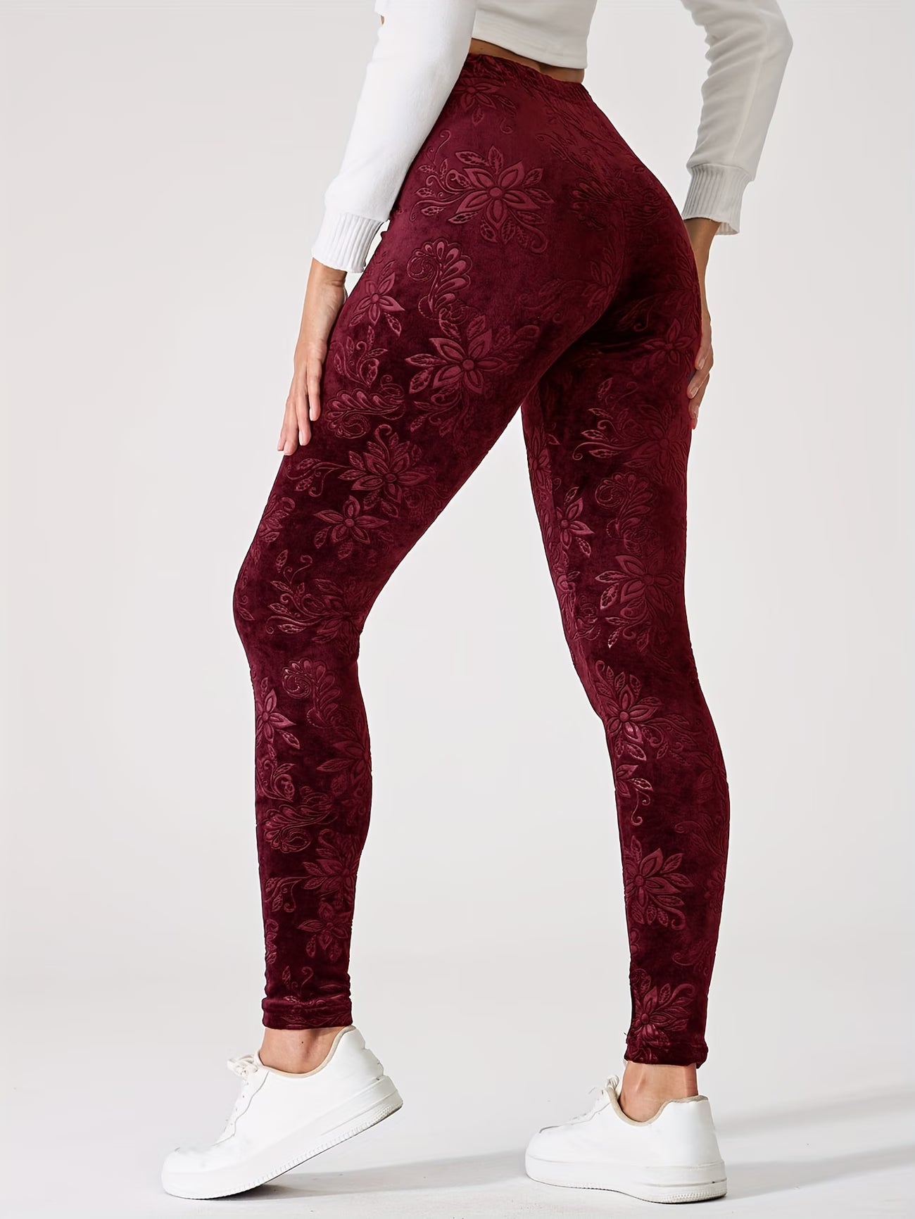 Floral Jacquard Embossed Leggings.