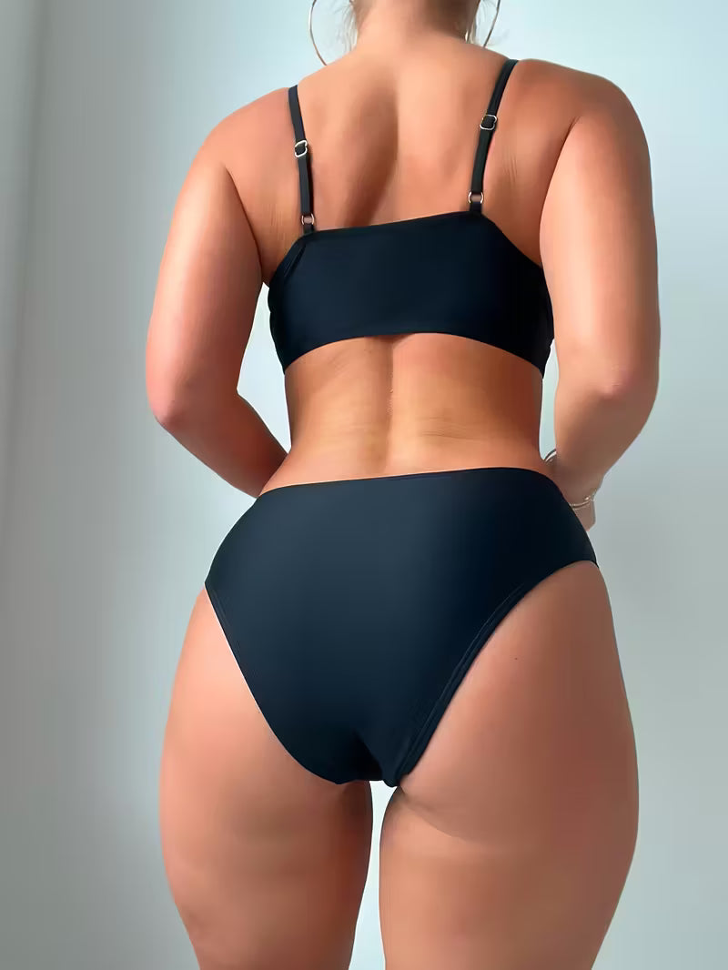 High-Cut Bikini Bottoms Two-Piece Swimsuit.