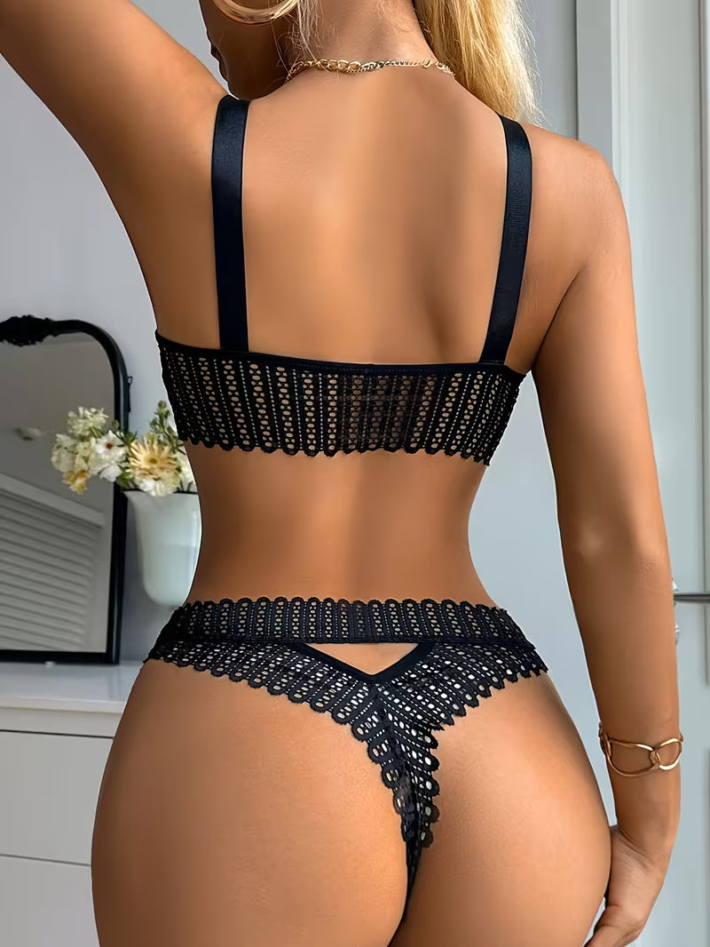 High-Support Wire-Free Elegant Bra & Panty.