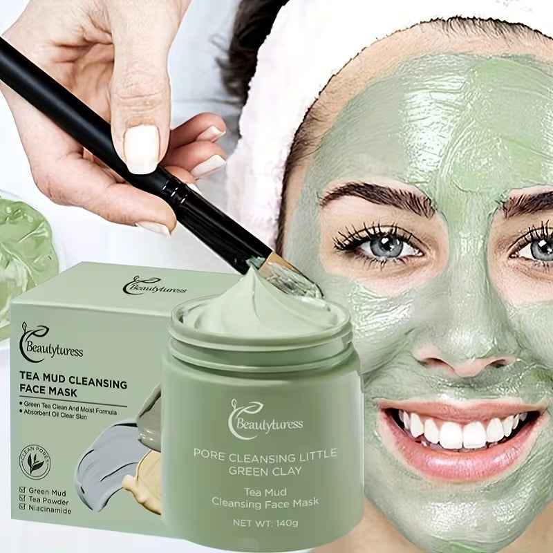 Hydrating Tea Mud with Hyaluronic Acid Glow Mask.