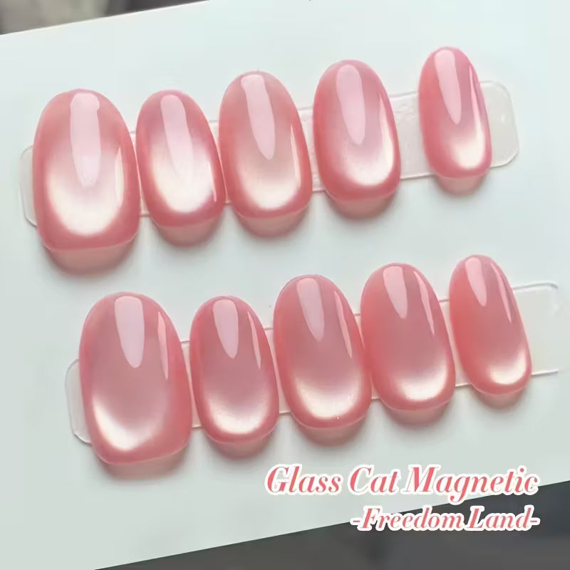 Light Pink Cat Eye Magnetic Gel Nail Polish.