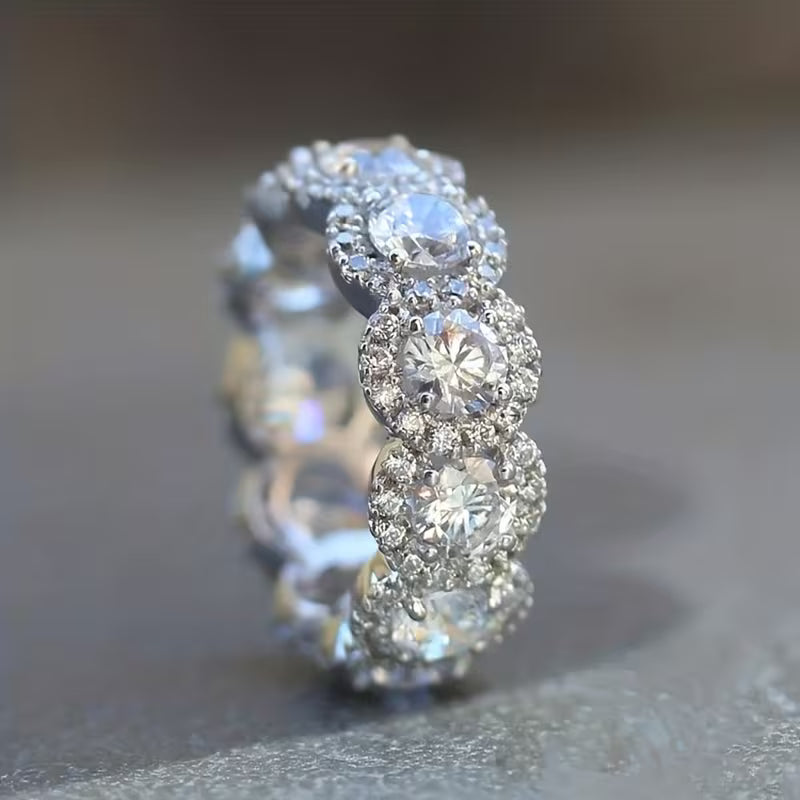 Luxury Fashion Bridal Wedding Synthetic Zirconia Rings.