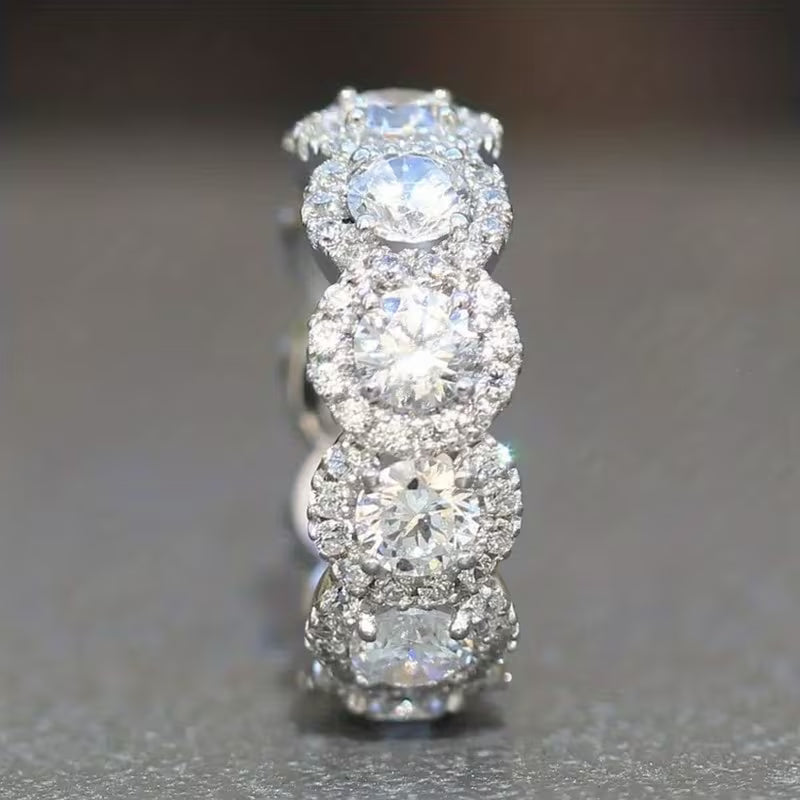 Luxury Fashion Bridal Wedding Synthetic Zirconia Rings.